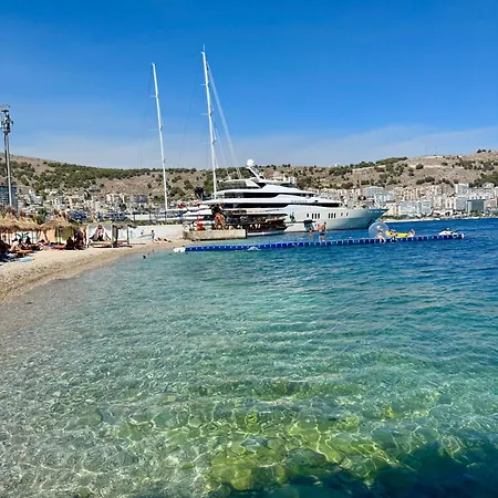Lucky * Sarandë