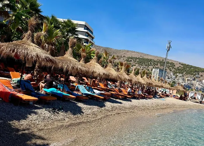 Lucky * Sarande